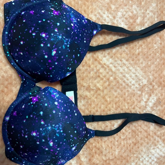 Galaxy print vs pink bra